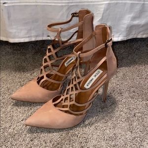 Steve Madden nude heels